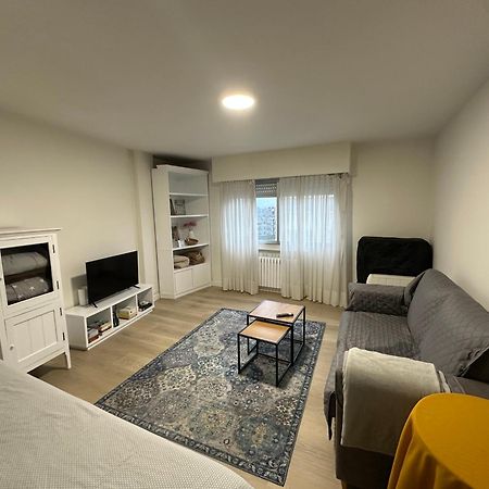 Apartamento Dentro De Muralla Y Parking Gratuito En Pleno Centro Lugo Buitenkant foto